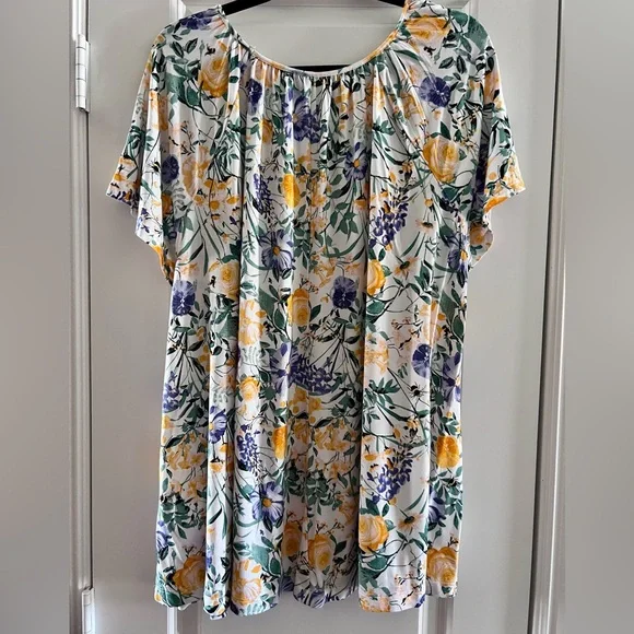 Bees and Flowers Knit Top - Picture 5 of 5